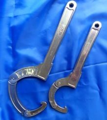 7050 Ключ гаечный Niob Fluid 8